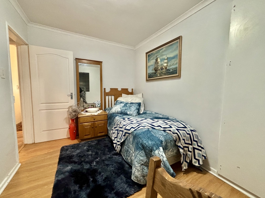 3 Bedroom Property for Sale in Loucharmante Western Cape